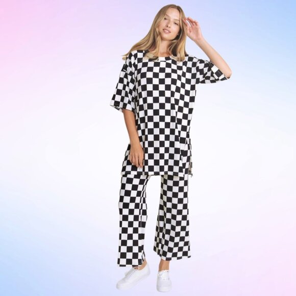 NEW WITH TAGS Lex Ribbed Playsuit in Black + White Checkerboard - Picture 3 of 10